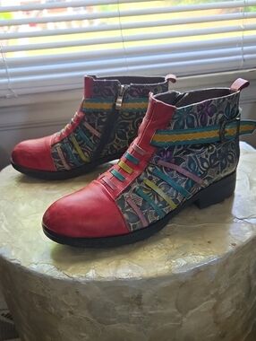 Socofy Women's Boots Boho Ankle Leather Side Zip Red Buckle sz 8